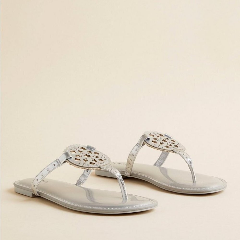 BOGO NWT Silver stud Medallion T Strap Jelly Sandals Mules Slides Flats SlipOn